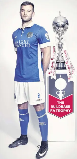  ??  ?? Macclesfie­ld skipper Andy Halls is hoping to get his hands on the Buildbase FA Trophy at Wembley on Sunday