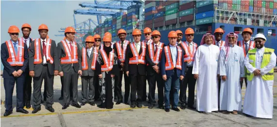  ?? The diplomats during their visit at the Jeddah Islamic Port on Tuesday. ??