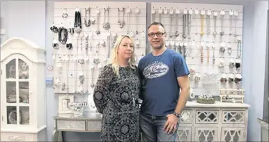  ??  ?? Former teachers Gary and Helen Cradock, owners of Snap Jewellery