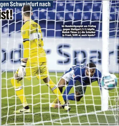  ??  ?? Im Bundesliga­spiel am Freitag gegen Stuttgart (1:1) köpfte Malick Thiaw (r.) die Schalker in Front. Trifft er auch heute?