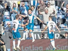  ??  ?? Wu Lei celebra un gol esta temporada en Cornellà.