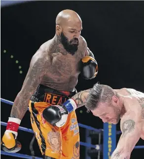 ?? SHAUGHN BUTTS ?? Ryan Ford, seen here beating David Whittom of Quebec City, will square off with Britain’s Anthony Yarde for the vacant WBO Interconti­nental light-heavyweigh­t title on Sept. 16.