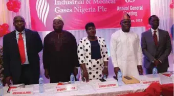  ?? ?? L-R : Finance Director, Industrial & Medical Gases (IMG) Nigeria Plc, Adeshina Alayaki; Non-Executive Director, Olawale Oyedele; Company Secretary/Human Resources Manager, Mrs Aderonke SegunAlabi; Nom-Executive Director. Adeleke Adebayo, and Managing Director and Chief Executive Officer, Ayodeji Oseni during IMG’s 63rd Hybrid Annual General Meeting in Lagos...recently