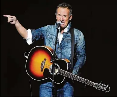  ?? AP ?? Nach dem Ende seiner New Yorker Show will sich Bruce Springstee­n eine Pause gönnen