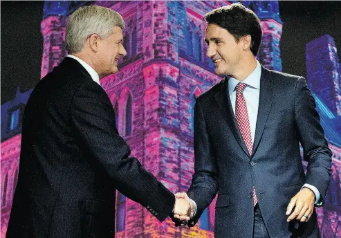  ?? RYAN REMIORZ / THE CANADIAN PRESS FILES ?? Conservati­ve leader Stephen Harper and Liberal leader Justin Trudeau at a leaders’ election debate in 2015.