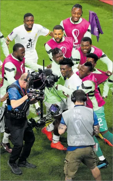  ?? ?? Los jugadores de Ghana celebran con Kudus el gol de la victoria sobre Corea.