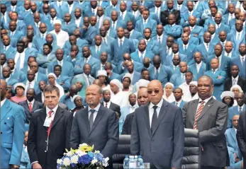  ?? PICTURE: SIYABULELA DUDA ?? GIVING THANKS: KZN Premier Senzo Mchunu and President Jacob Zuma during the Twelve Apostle Church in Christ’s internatio­nal Thanksgivi­ng Day celebratio­n at Moses Mabhida Stadium in Durban.