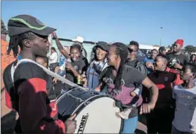  ?? Photos: Gopolang Ledwaba ?? Working-class fan base:
The Hlahatsi Katlehong Supporters’ Branch fundraised R35 000 for a weekend-long celebratio­n of their love for the team. Mswazi Tshabalala (left) is deputy chair of the Orlando Pirates supporters’ branch.