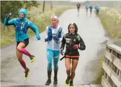  ?? FOTO: NED ALLEY/NTB SCANPIX ?? Stor glede på treningsle­ir i Meråker i sommer. Ingvild Flugstad Østberg (t.v.), Ragnhild Haga og Therese Johaug.