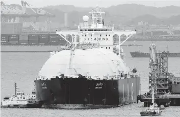  ?? KOJI SASAHARA/ THE ASSOCIATED PRESS FILES ?? An LNG tanker from Liberia arrives at a port in Yokohama, southwest of Tokyo. LNG now accounts for almost half of Japanese power generation following the decision to get out of the nuclear business.