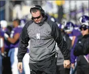  ?? JOHN J. KIM / CHICAGO TRIBUNE ?? Northweste­rn head coach Pat Fitzgerald fits the category of star player and student, and he now gets to work with similar youngsters.