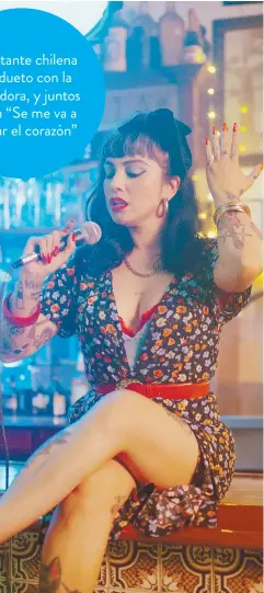  ??  ?? Mon Laferte de las pocas mujeres que cantan con banda.