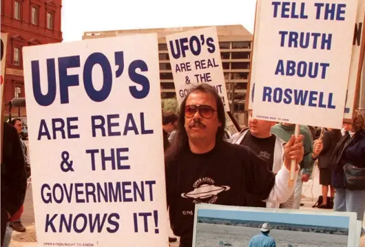  ??  ?? Right: Protestors march in front of the General Accounting Office in the mid-1990s, convinced of a government cover-up over what happened
Right below: The documentar­y recreated the moment William
Brazel and his seven-year-old neighbour Dee Proctor found the wreckage