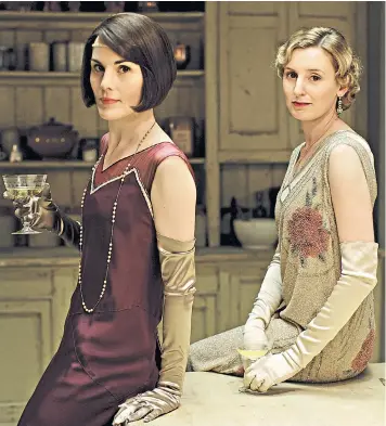 ??  ?? On the hunt: Mary (Michelle Dockery) and Edith (Laura Carmichael) look for love as the final Downton starts by riding to hounds, left