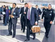  ?? | PROVIDED PHOTO ?? Gov. Pat Quinn with Betsy the briefcase on his way to Mexico in April.