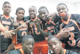  ?? [PHOTO PROVIDED] ?? Oklahoma receiver Marquise Brown, seen lower left, with his Dania Bears teammates when he was about 10 years old.