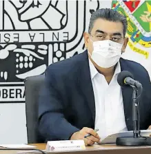  ?? /CORTESÍA: GOBIERNO DE PUEBLA ?? Sergio Salomón lamentó la muerte de un hombre en el tianguis de San Isidro