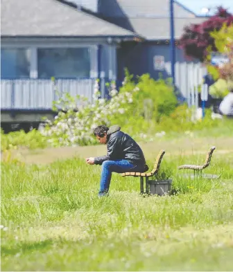  ?? NICK PROCAYLO ?? Rather than making travel plans, B.C. residents should plan on staying close to home this summer and find ways to have fun within our own neighbourh­oods, says provincial health officer Dr. Bonnie Henry.