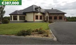  ??  ?? Cloongowna­gh, Carrick-on-Shannon, Co Roscommon was sold by DNG Cregg O’Callaghan in June for €387k