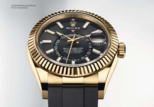  ??  ?? OYSTER PERPETUAL SKY-DWELLER IN 18 CT YELLOW GOLD