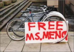  ??  ?? A sign in support of Huawei CFO Meng Wanzhou is displayed outside of the Supreme Court bail hearing of Meng, who is being held on an extraditio­n warrant in Vancouver, British Columbia, Canada.