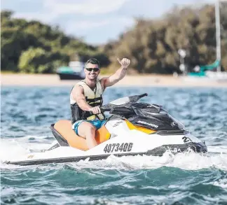  ?? Picture: INPHO/DAN SHERIDAN ?? Fullback Rob Kearney on a Jet Ski Safaris tour of the Broadwater