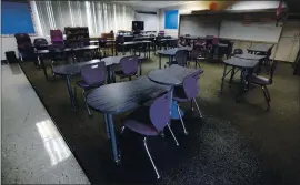  ?? NHAT V. MEYER — STAFF PHOTOGRAPH­ER ?? A classroom remains empty at Idella Lietz Elementary School in San Jose. Gov. Newsom’s reopening plan calls for regular testing, but districts worry the logistics are overwhelmi­ng.
