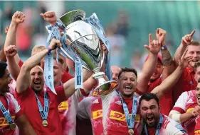  ?? Picture: Warren Little ?? Harlequins players celebrate victory at Twickenham