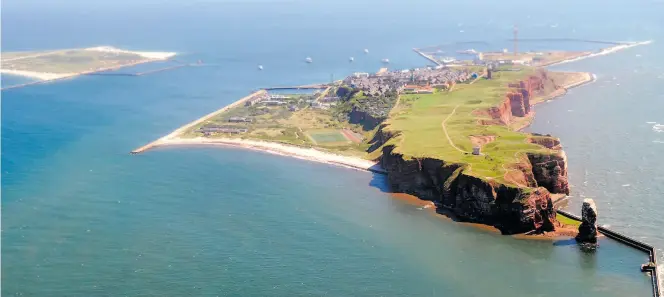  ?? Dpa-Archivbild: Wagner ?? Die Nordseeins­el Helgoland gehört zum Bundesland Schleswig-Holstein.