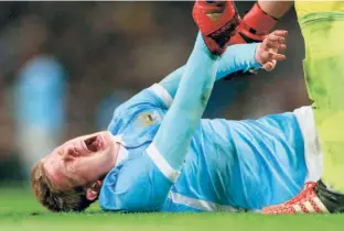  ?? REUTERS ?? Agony: Injuries are a part and parcel of sport. Nutrition can determine the speed and quality of the healing process.