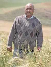  ??  ?? RIGHT: André Cloete farms fruit and livestock near Genadendal in the Overberg.
BELOW: Dr Theo de Jager, who is president of the World Farmers’ Organisati­on, is a farmer in Limpopo.