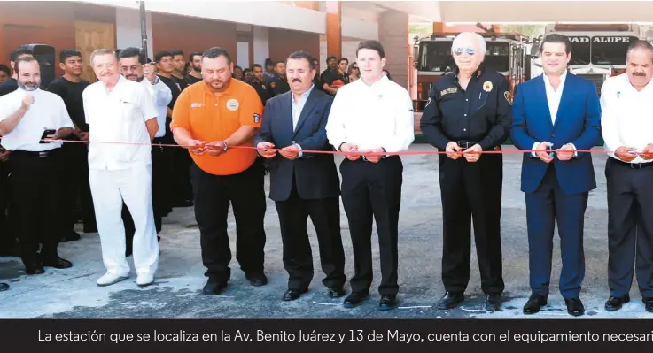  ??  ?? La estación que se localiza en la Av. Benito Juárez y 13 de Mayo, cuenta con el equipamien­to necesari o para ofrecer un servicio de calidad a la comunidad.