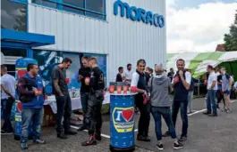  ??  ?? La société Moraco, en plein développem­ent, a ouvert ses portes à tous ses distribute­urs pour mieux connaître les marques représenté­es.