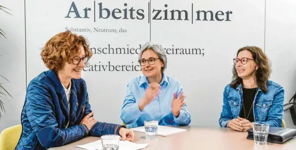  ?? Foto: Ralf Lienert ?? Sibylle Kolb (von links), Beate Roch und Evelyn Großmann haben mit zwei weiteren Unternehme­rinnen den Regionalve­rband Allgäu im VGSD gegründet.