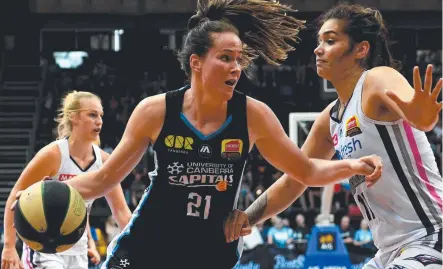  ?? Picture: AAP ?? HOT WATER: Townsville’s Keely Froling, playing for the UC Capitals, has been served a breach notice by WNBL.