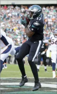  ?? THE ASSOCIATED PRESS FILE ?? Eagles wide receiver Alshon Jeffery, sidelined since offseason rotator cuff surgery, could finally get back to practicing this week.