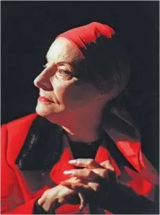  ?? AP ?? Alicia Alonso, fundadora del Ballet Nacional de Cuba, durante una entrevista en Nueva York en 1998.