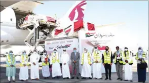  ??  ?? HE Akbar al-Baker and other dignitarie­s and officials at Hamad Internatio­nal Airport.