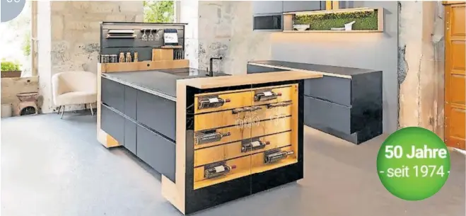 ?? Foto: Osta ?? Auf rund 800 Quadratmet­ern stellt das Küchenhaus Scherer rund 20 moderne Küchen aus.