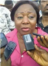  ??  ?? Ita-Giwa...addressing journalist­s on the plight of Bakassi people