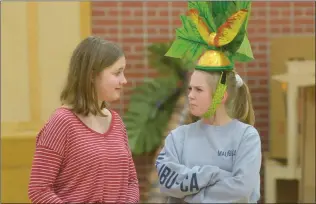  ?? NEWS MO CRANKER ?? Grace BurbackSco­tt and Jade Laverdiere play the roles of Maurice and King Julien in the upcoming production of Madagascar by St. Mary's School.