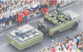  ?? FOTO: AFP ?? Casi 2 millones de personas despidiero­n a Castro en La Habana en 2016.