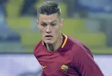  ??  ?? Talento Patrik Schick, 22 anni, un gol in stagione con la Roma, segnato contro il Torino in Coppa Italia. In campionato ha giocato fin qui 370 minuti