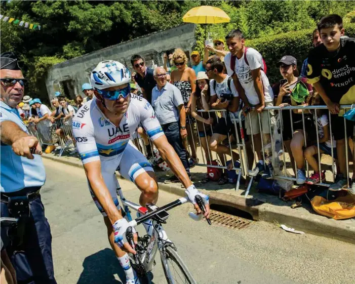  ?? BILDBYRÅN ?? Alexander Kristoff satt bra med da Flandern rundt gikk inn i finalen, men det ble for tøft for UAE-rytteren da det ble støtet voldsomt før tredje siste bakke i vårklassik­eren.