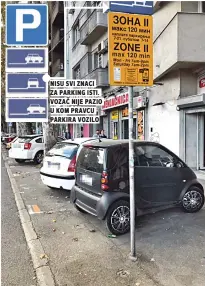  ??  ?? nisu svi znaci za parking isti. vozač nije pazio u kom pravcu parkira vozilo