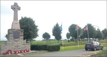  ??  ?? The Scottish Memorial at Ypres, Freizenber­g Ridge. Note the South African flag.