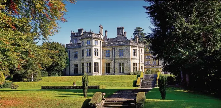  ??  ?? ●●Pale Hall in North Wales, below right some of its grand interiors