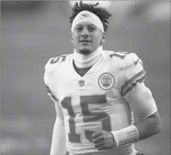  ?? JUSTIN EDMONDS/AP ?? Chiefs quarterbac­k Patrick Mahomes jogs off the field after Sunday’s game against the Broncos in Denver.