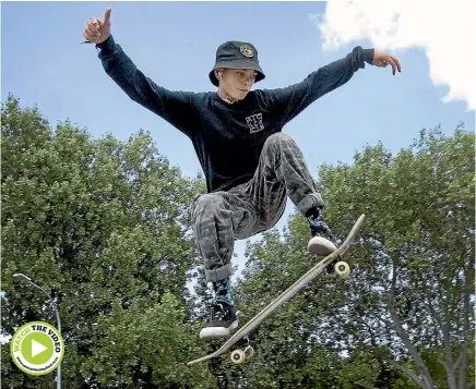  ?? PHOTO: WARWICK SMITH/STUFF ?? Keanu Ross takes flight with his skateboard.