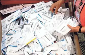  ?? AP ?? A USA TODAY review tracked mail ballot requests in battlegrou­nd states.